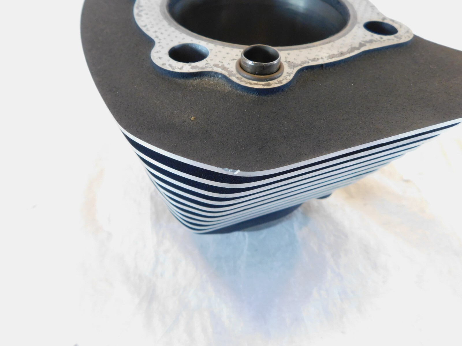 Harley Davidson Sportster 1200 48 Forty-Eight Engine Cylinders Barrel & Pistons