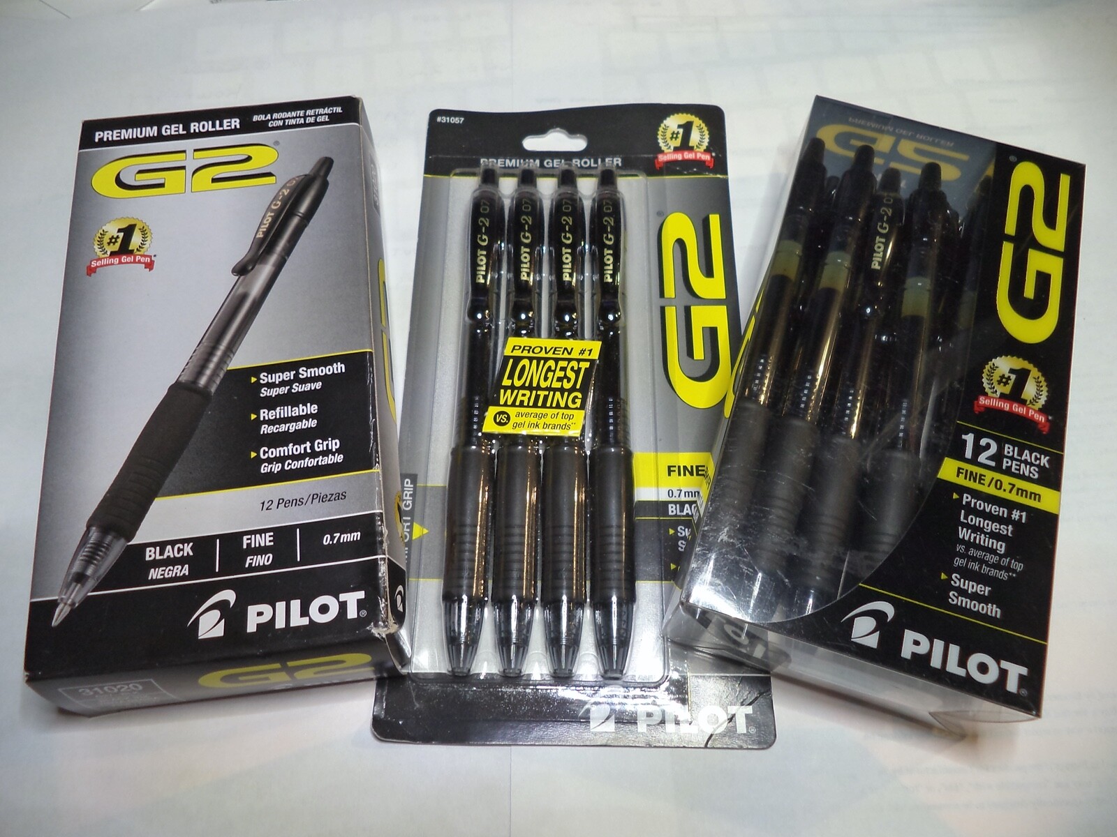 12 Pilot G-2 G2 Retractable Gel ROLLER Pens Fine Point 0.7mm BLACK 31136 31020