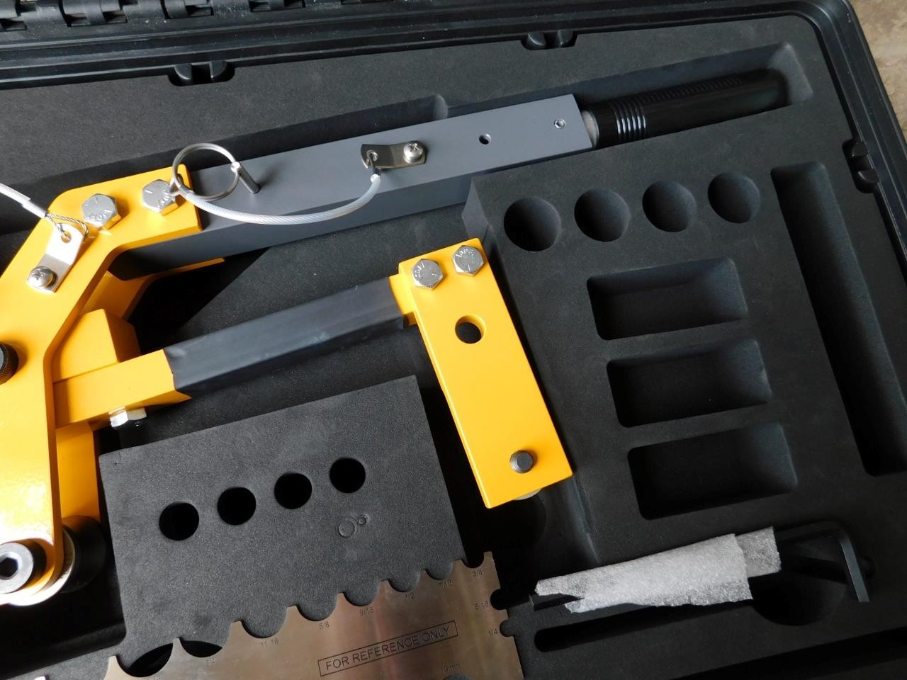 DILLON QUICK CHECK AWT05-508114 10,000 LBF WIRE TENSION METER GAUGE GAGE