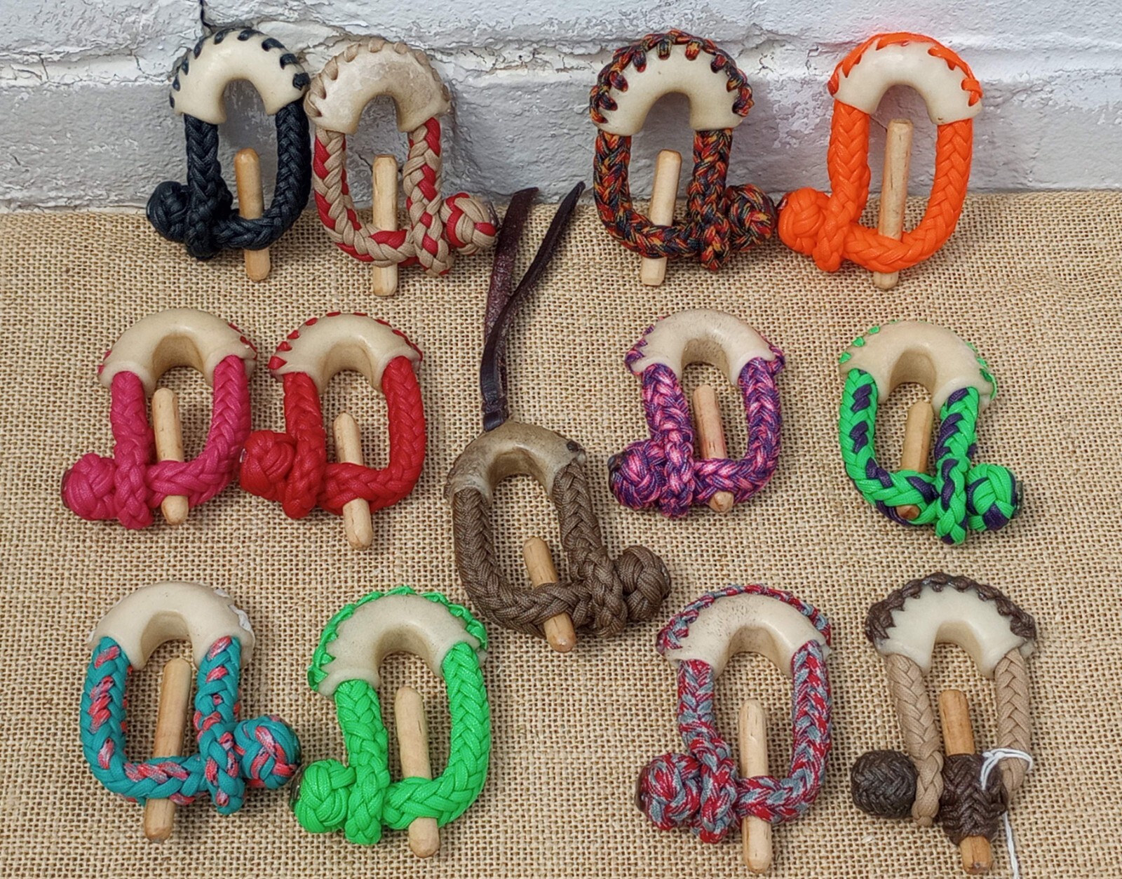 TURQUOISE n BLACK 10 Plait Pryor ParaCord Hondo w/ Bull Rawhide Burner Buckaroo