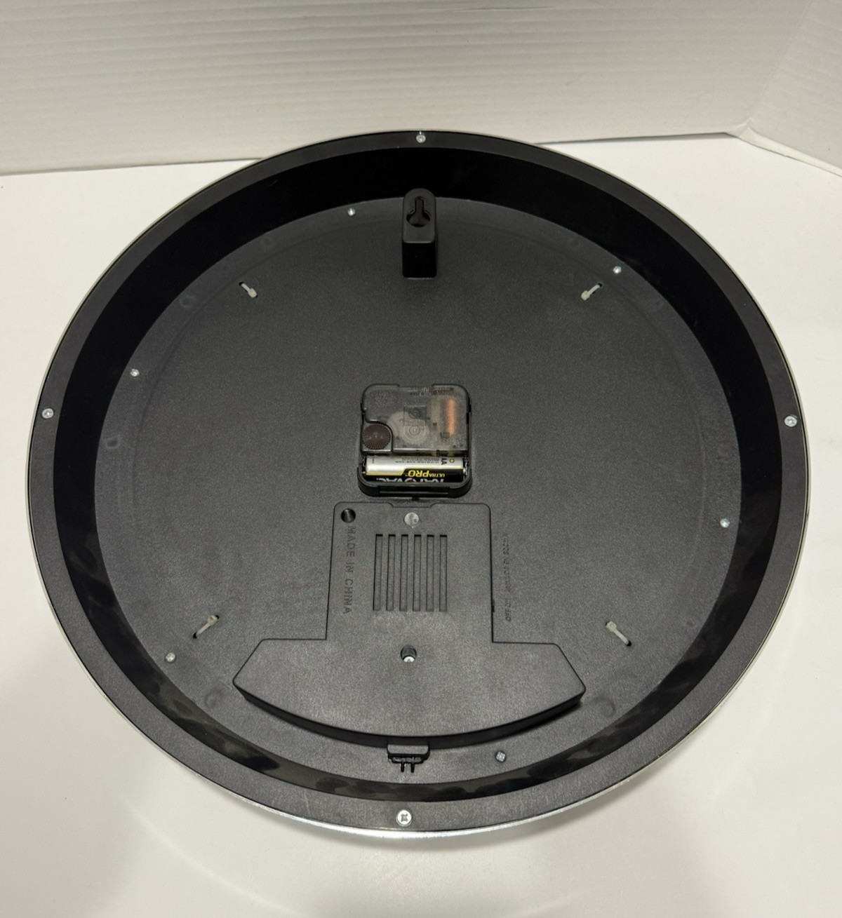 General Motors Oldsmobile Service 15" Neon Sign Clock 8OLDSM Working