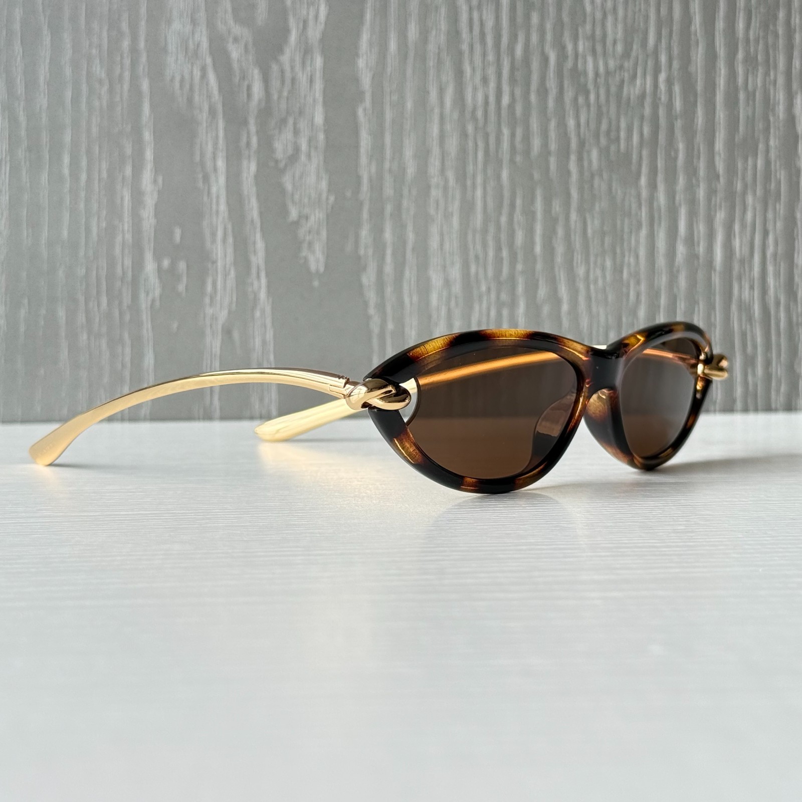 Bottega Veneta BV1390/S 002 Tortoise Gold Brown Sunglasses 56-15-145
