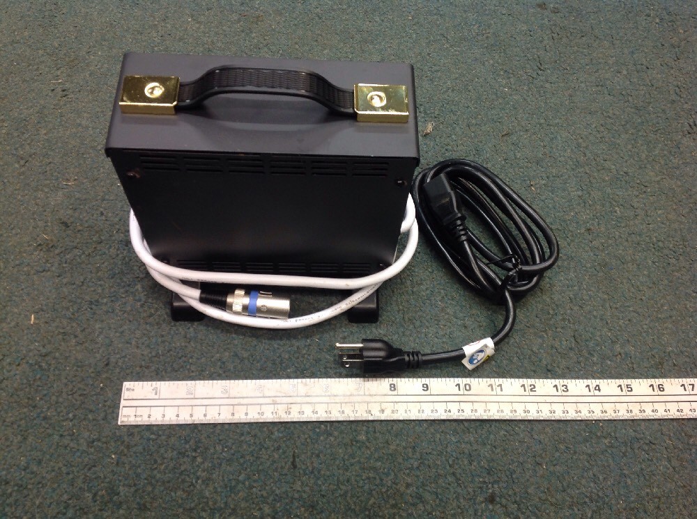 24 Volt 8 Amp battery Charger Power Wheelchair Jazzy pride scooter mobility