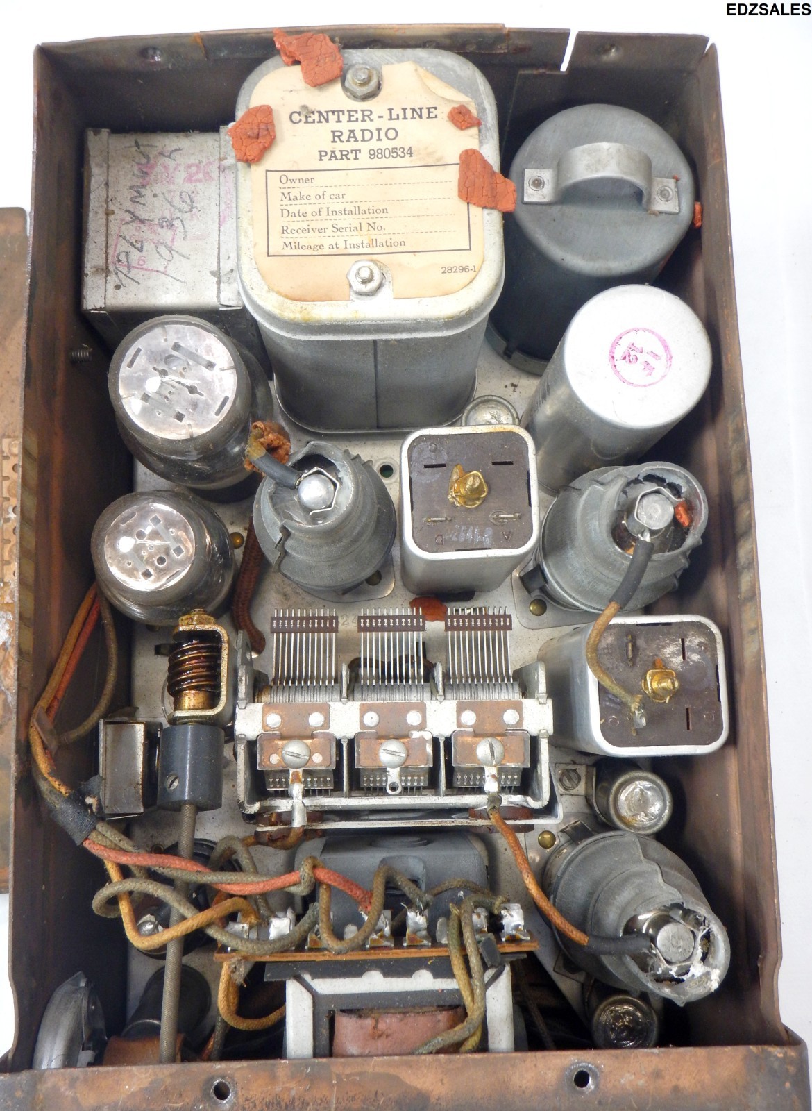 1930s Vintage Superheterodyne Center-Line Automobile Tube Radio