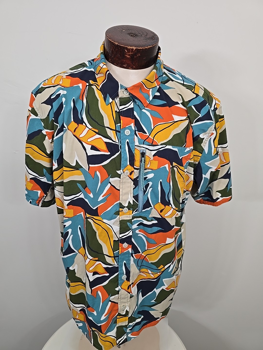 REI Co-Op Trailmade Short Sleeve Button Up Hawaiian Shirt XL Vacation Hiking