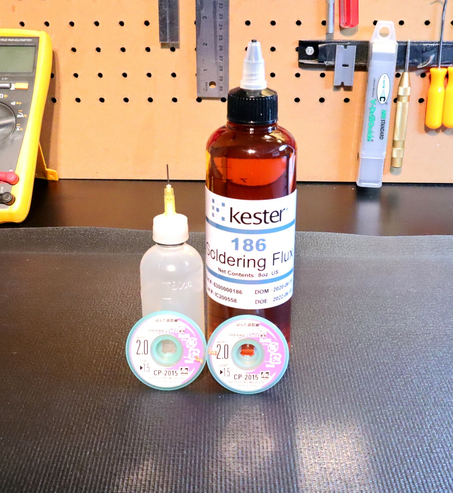 Kester 186 RMA Flux 8oz + GootWick Desoldering Braid + Needle Bottle Kit