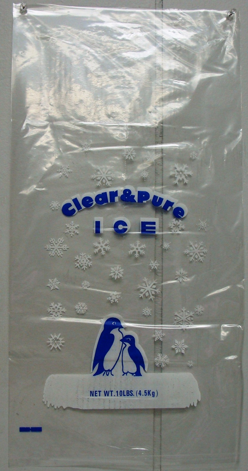CLEAR & PURE ICE BAGS 8 LB / 100 COUNT *WITH PLASTIC TIES*
