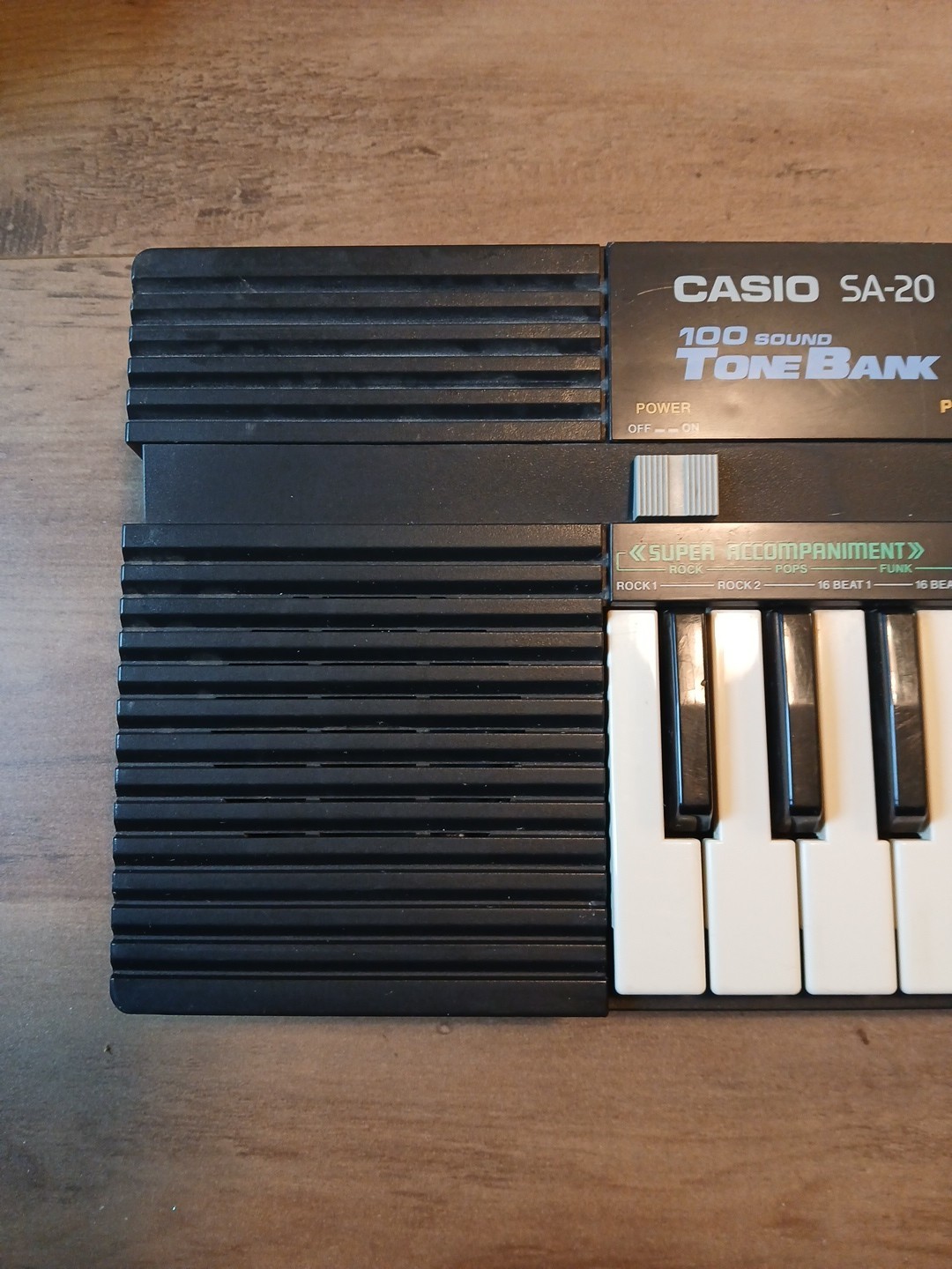 Casio SA-20 Electronic Keyboard 100 Sound Tone Bank Rhythm Super Accompaniment