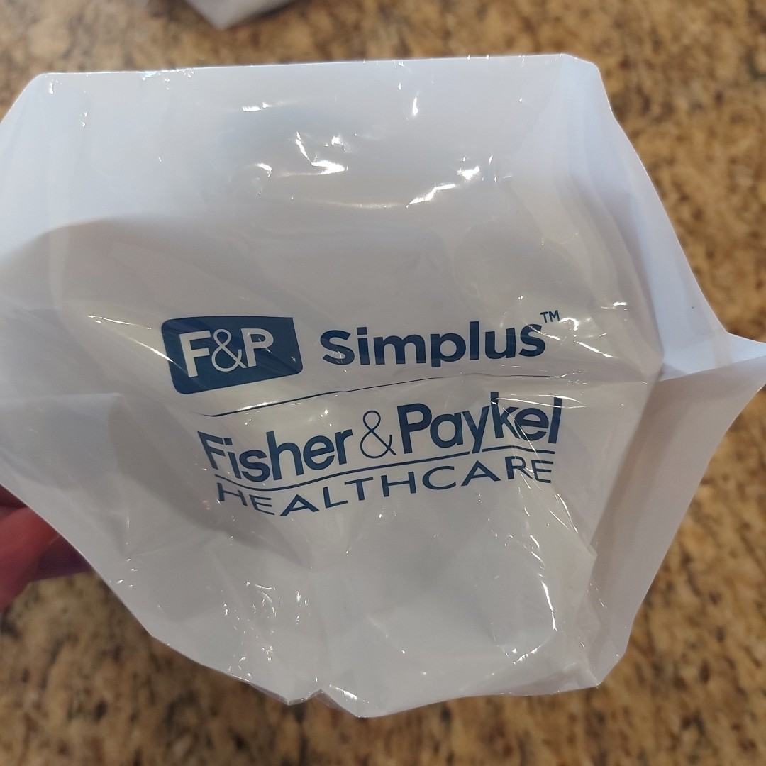 Fisher & Paykel Simplus 400475 Full Face Mask - Small New Sealed FREE SHIPPING