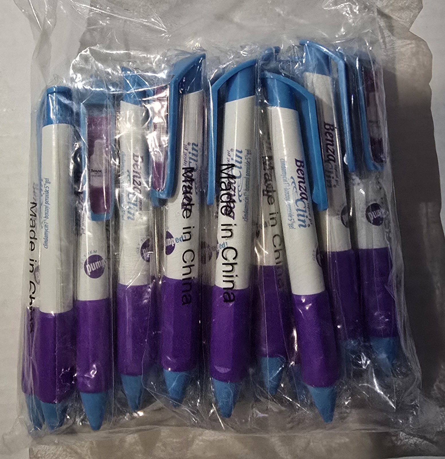BenzaClin Drug Rep Pens Lot of 15 New