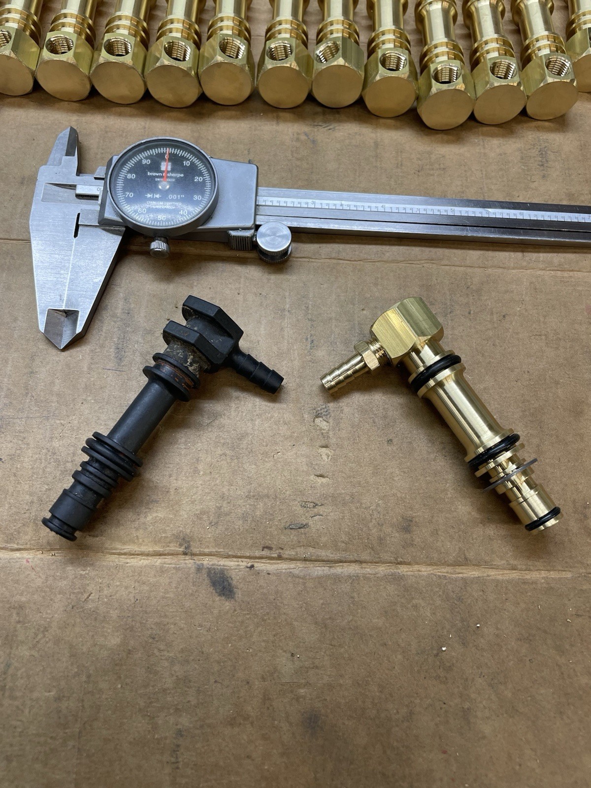 Oil Reservoir Fitting Replaces Mercury 22-861150T02