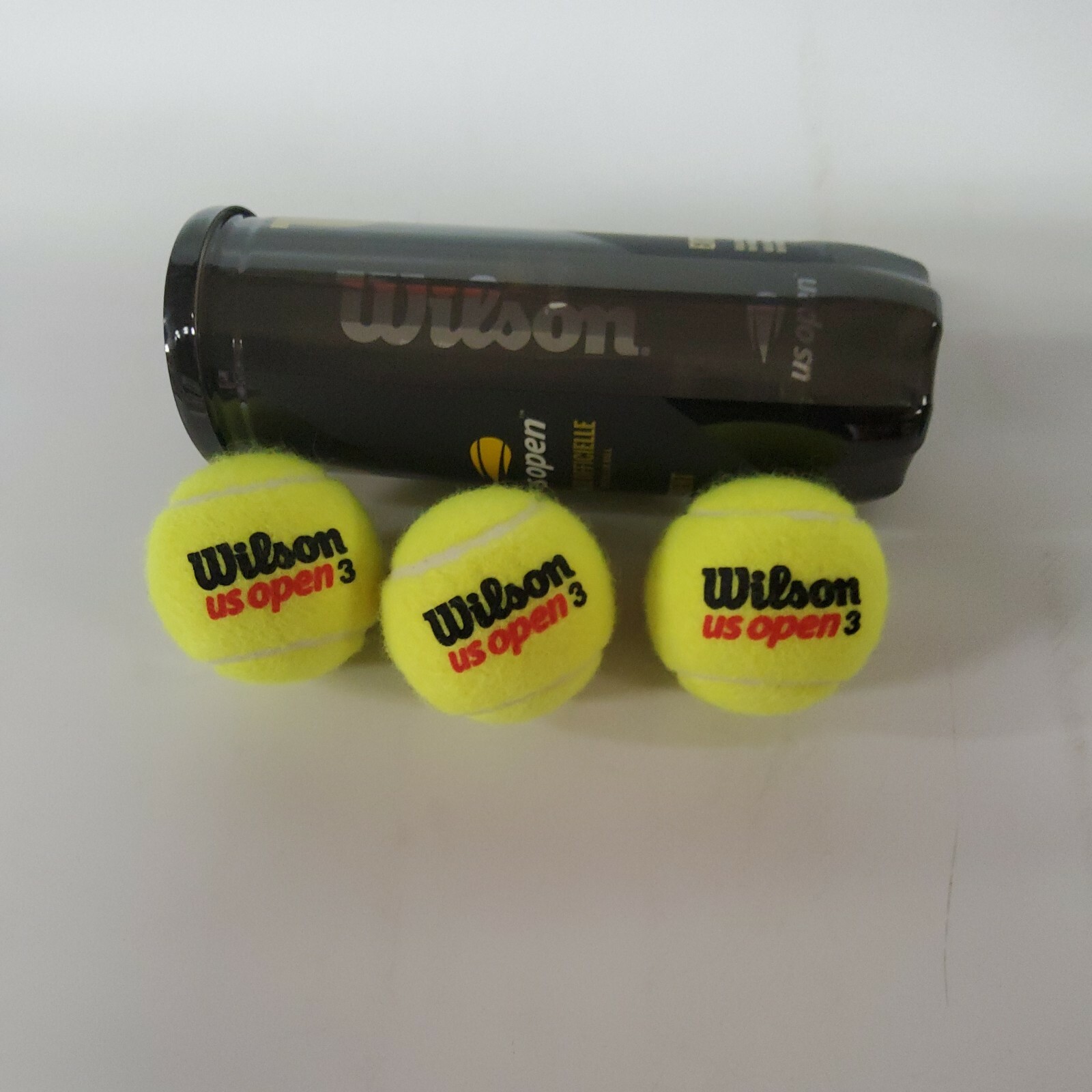 Pack of 4 Official Wilson Premium Us Open Tennis Balls Extra Duty Sealed 12 ball