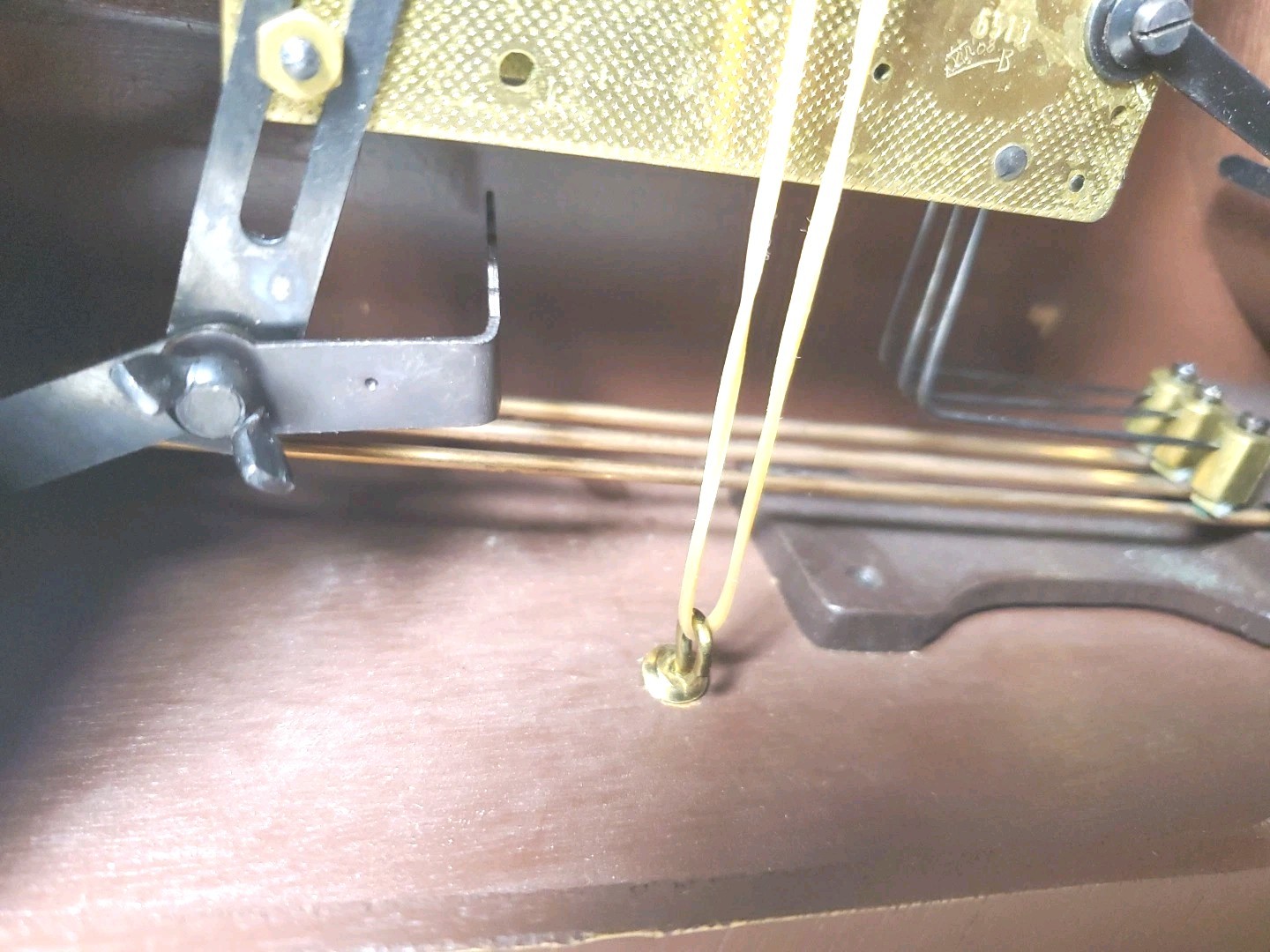 Seth Thomas Lynton 2W 8 Day Mantel Clock Triple Hammer Strike A‑208 Series