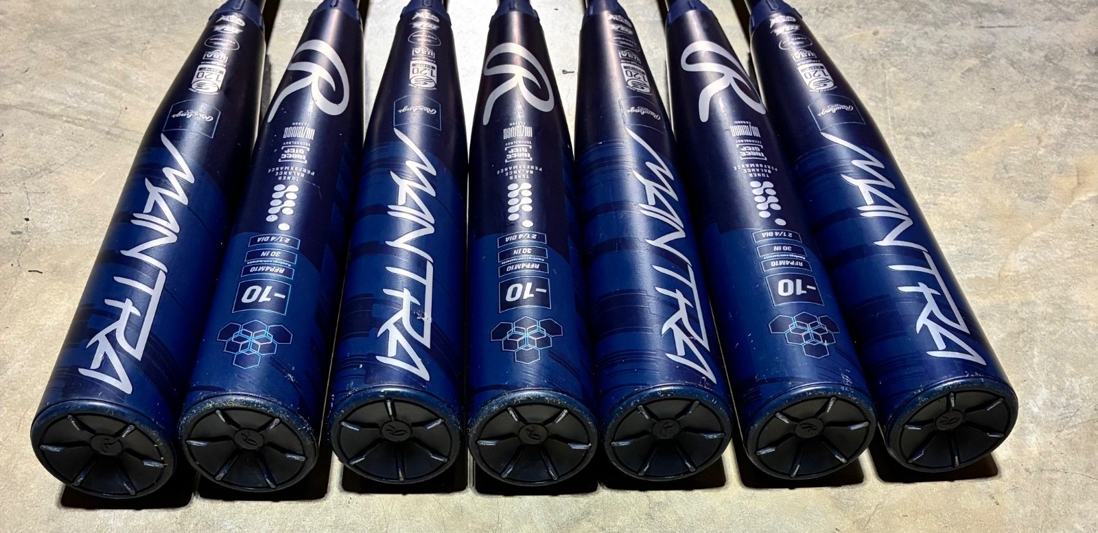 Rawlings Mantra 3.0 Fastpitch -10 Softball Demo Bat 30 / 20 Navy Blue 2 1/4"