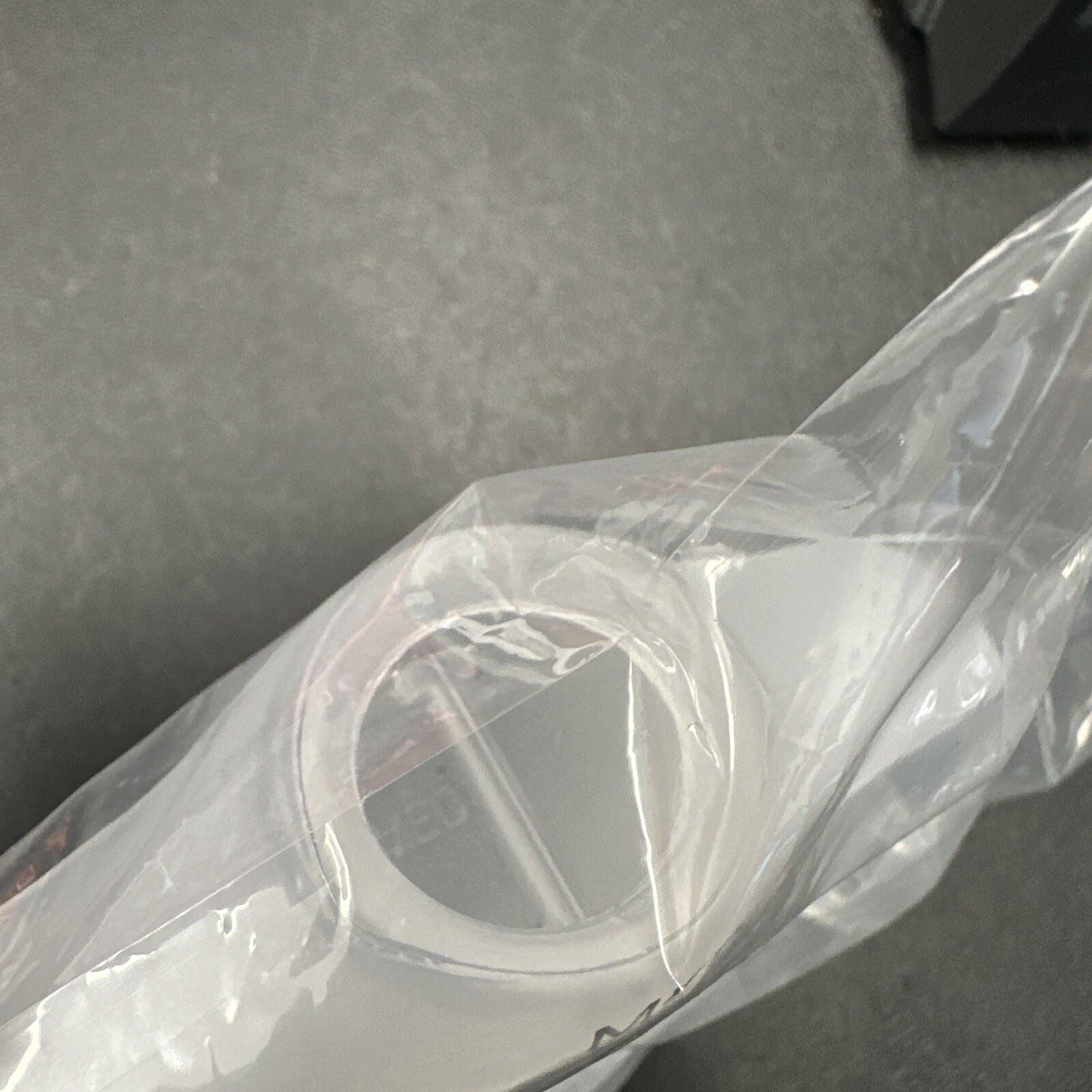 Respironics DreamWear Medium Frame. Model 1116746. New