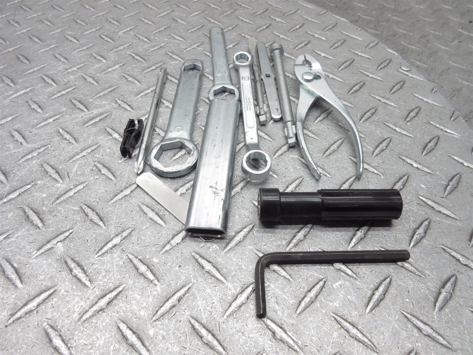 2003 03-09 Honda ST1300 ST1300P Tools Tool Kit Pouch Set