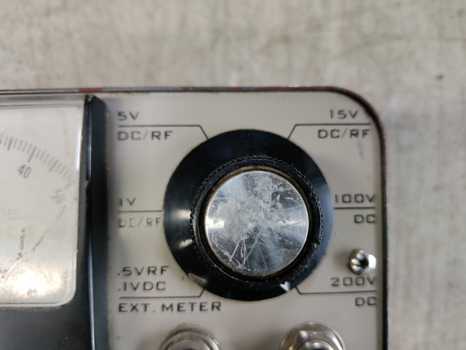 MOTOROLA TEK 7A DC/RF ALIGNMENT METER RADIO TEST UNIT
