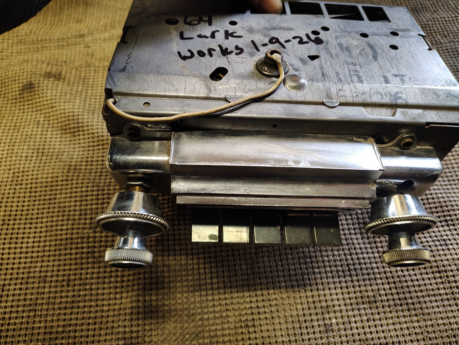 1964 Buick Skylark Special Deluxe Sport Wagon Factory AM Radio 980649 WORKS!