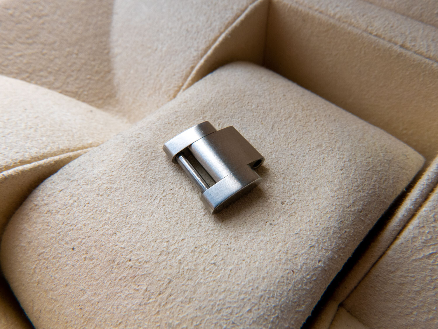 Rolex 126000 114300 Oyster Link – Solid Steel 15.5mm Bracelet Part – USA