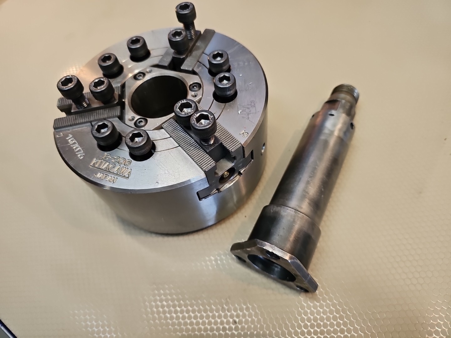 KITAGAWA 6" THREE-JAW CNC LATHE POWER CHUCK - #B-206