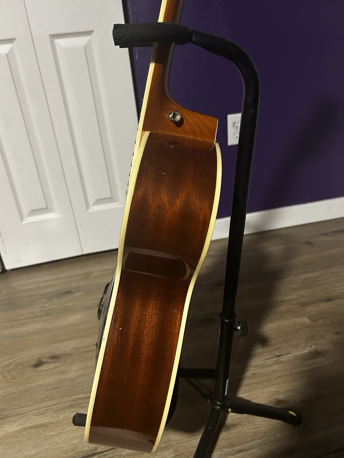 Danville Resonator Acoustic Guitar Sunburst. Freshly polished. Excellent