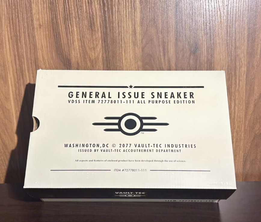 US 10 Fallout Vault Tec 111 Sneakers Bethesda Blue Suede NIB NEW IN BOX