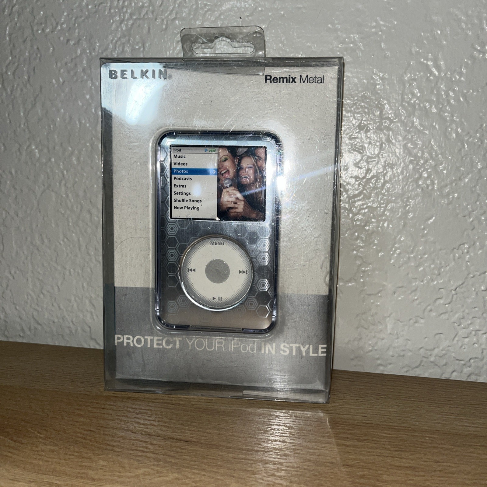 Belkin Case remix plastic  ￼￼f8z234slv iPods  classic 80 GB to 160 GB case  ￼