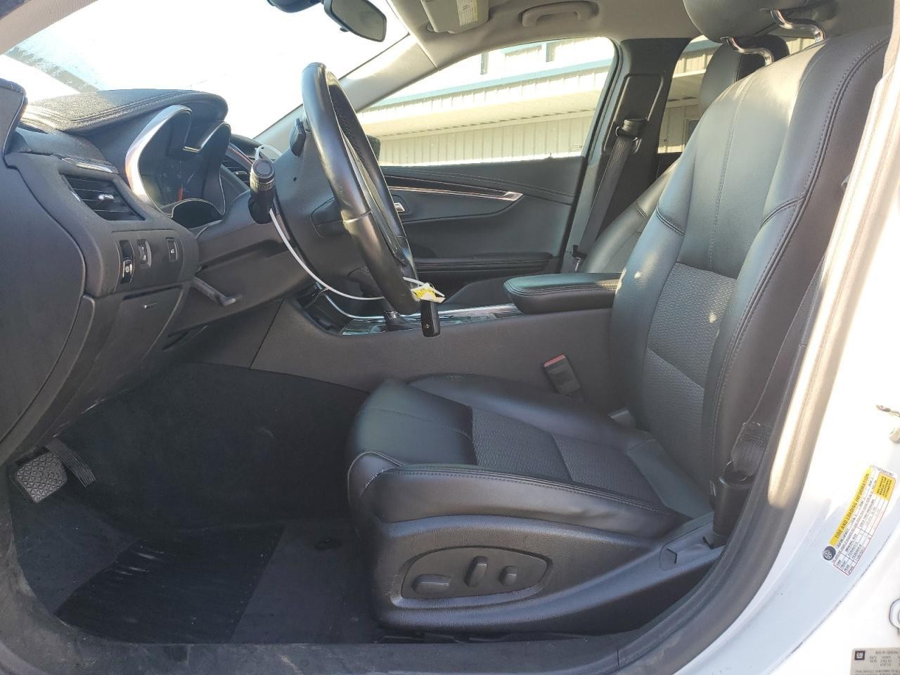 Used Front Right Door Assembly Front fits: 2016 Chevrolet Impala LS R. Front Rig