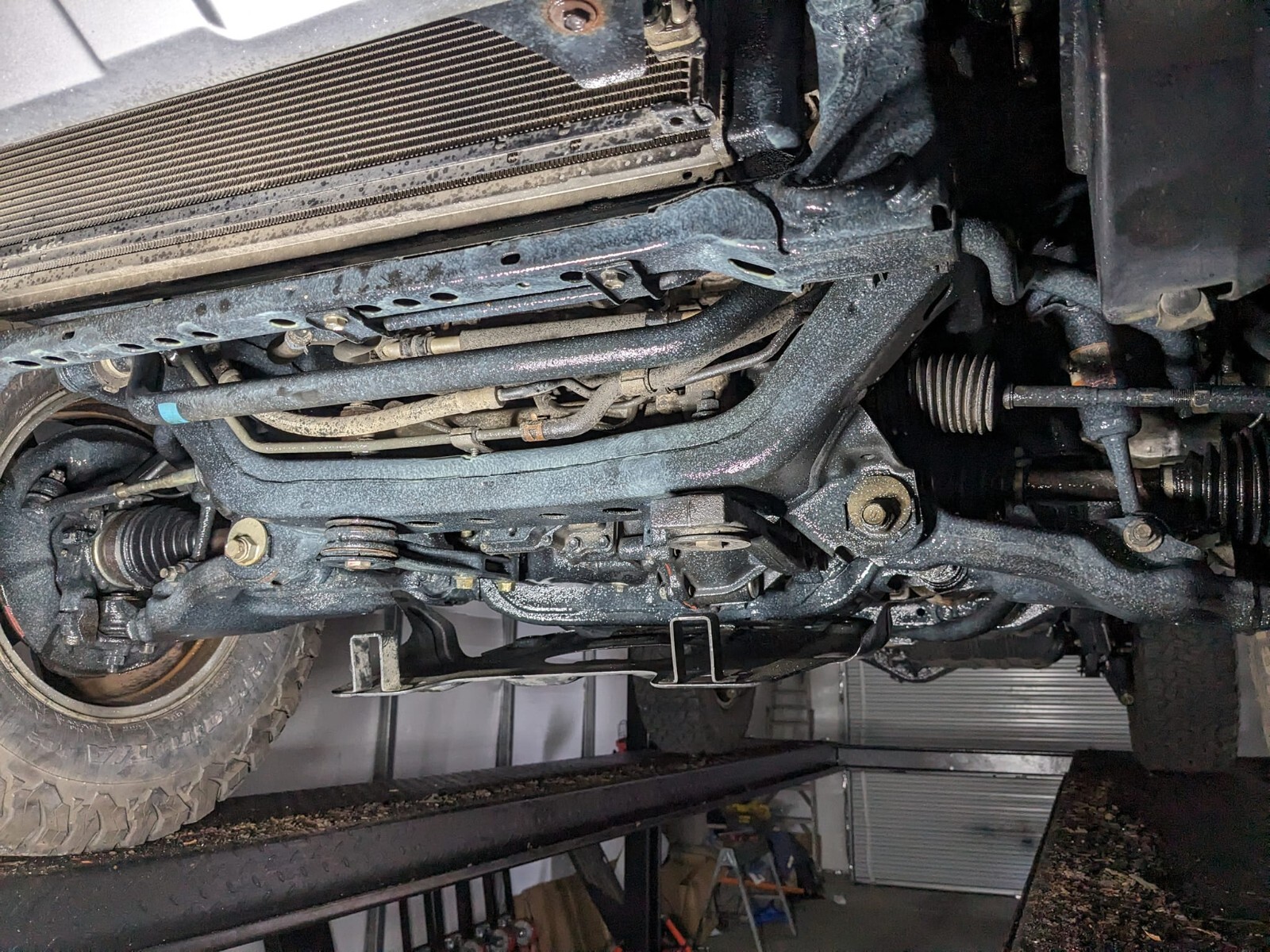 WOOLWAX Auto/Truck Lanolin Undercoating 5 Gallon Pail. STRAW (clear)