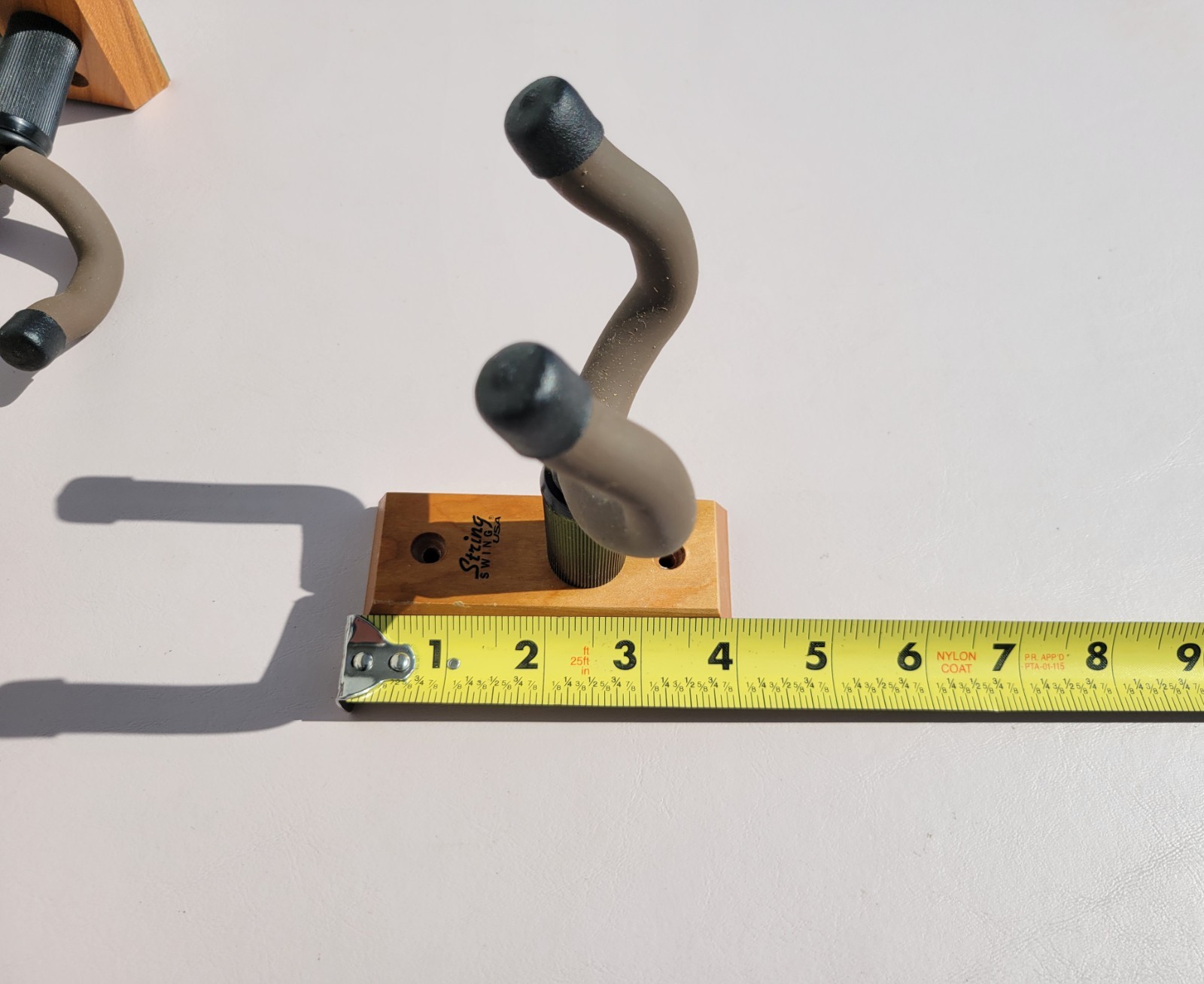 Lot of 10 String Swing CC01 Guitar Hanger Wall Mount Holder with Screws