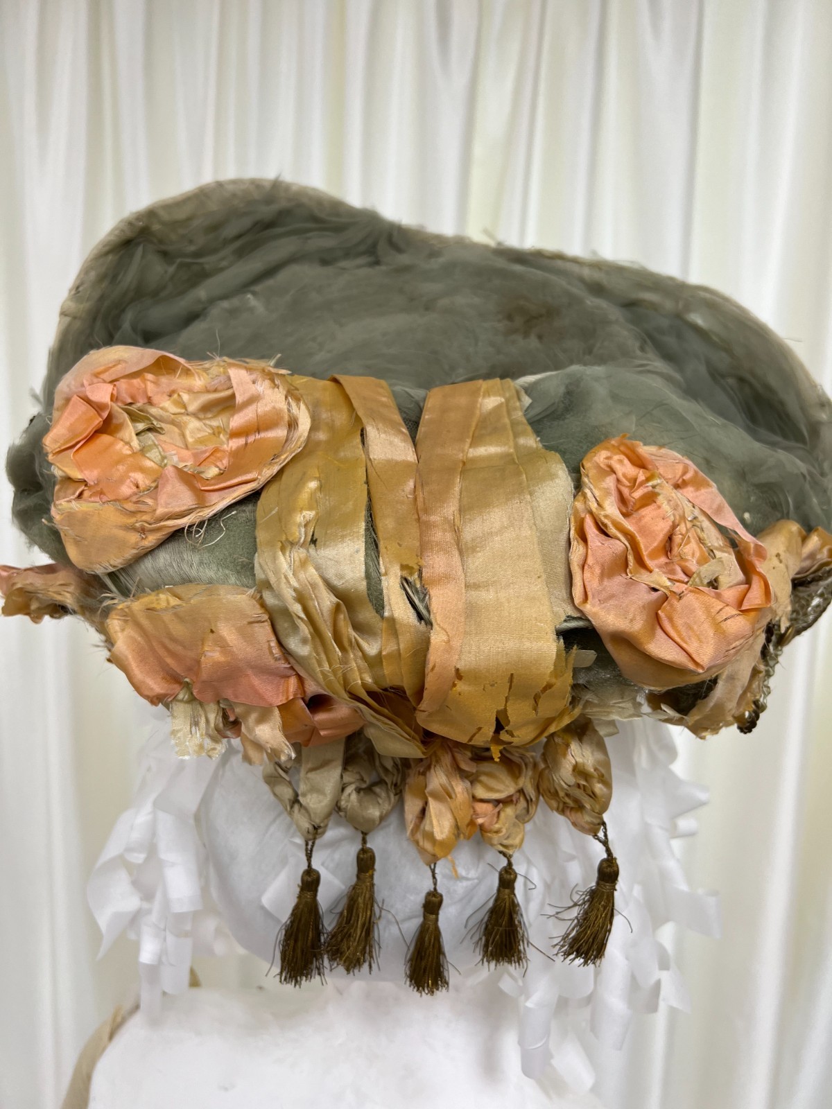 Antique Art Nouveau hat. 1910-1912.