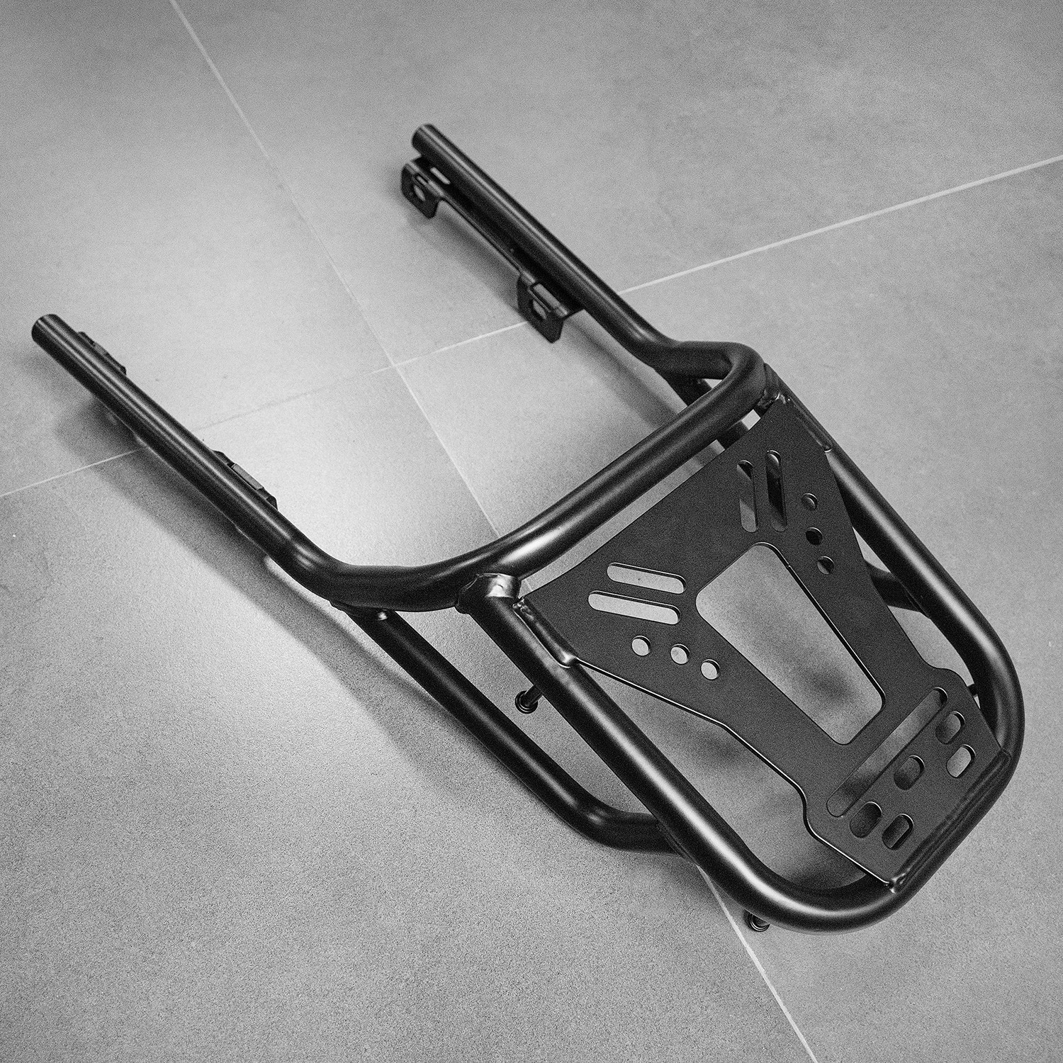 WOLFLINE Luggage Rack For Triumph Speed 400 Scrambler 400X Rear Carrier Bracket