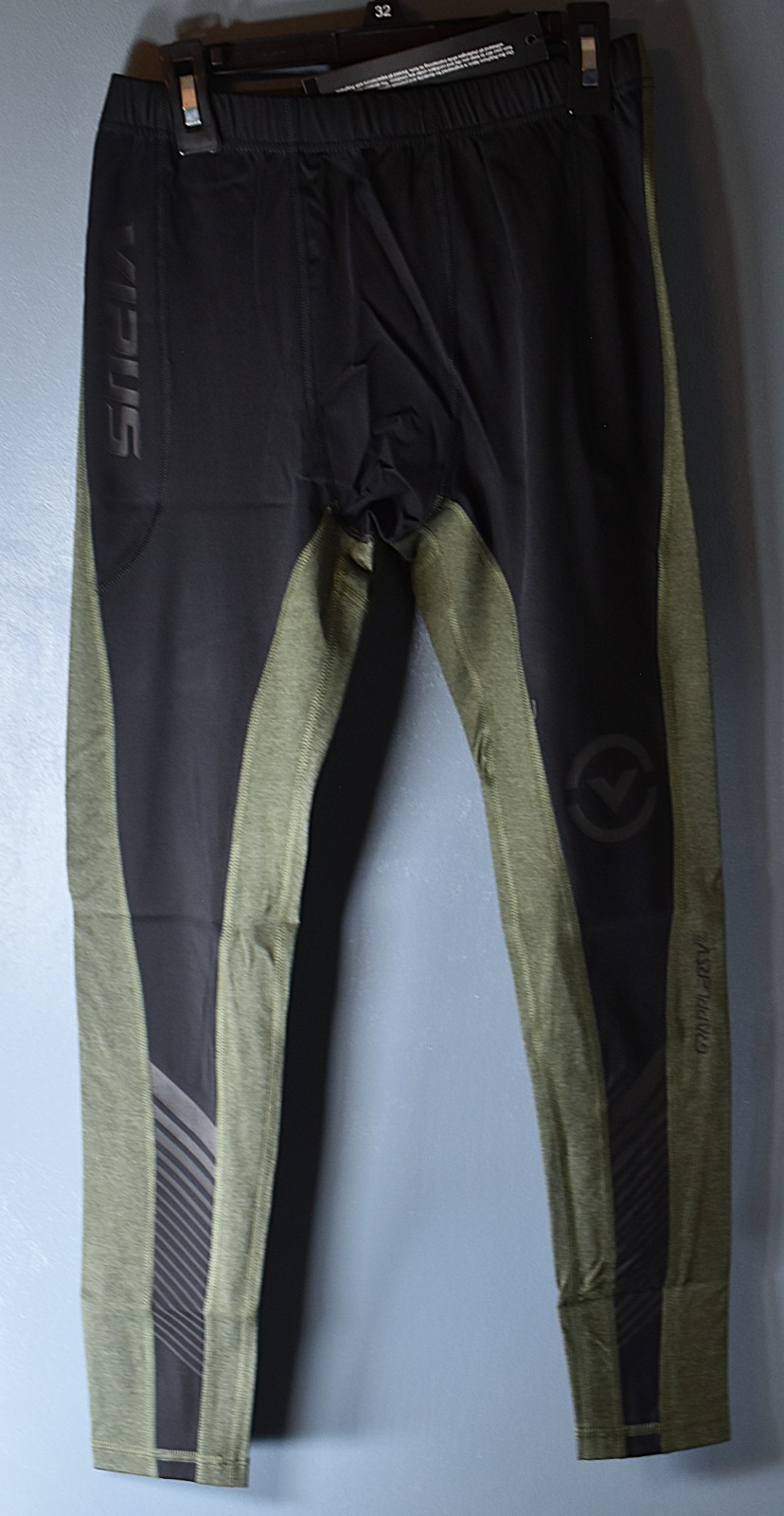 Virus Grappler V2 Splats compression tights size men's Medium, black & green