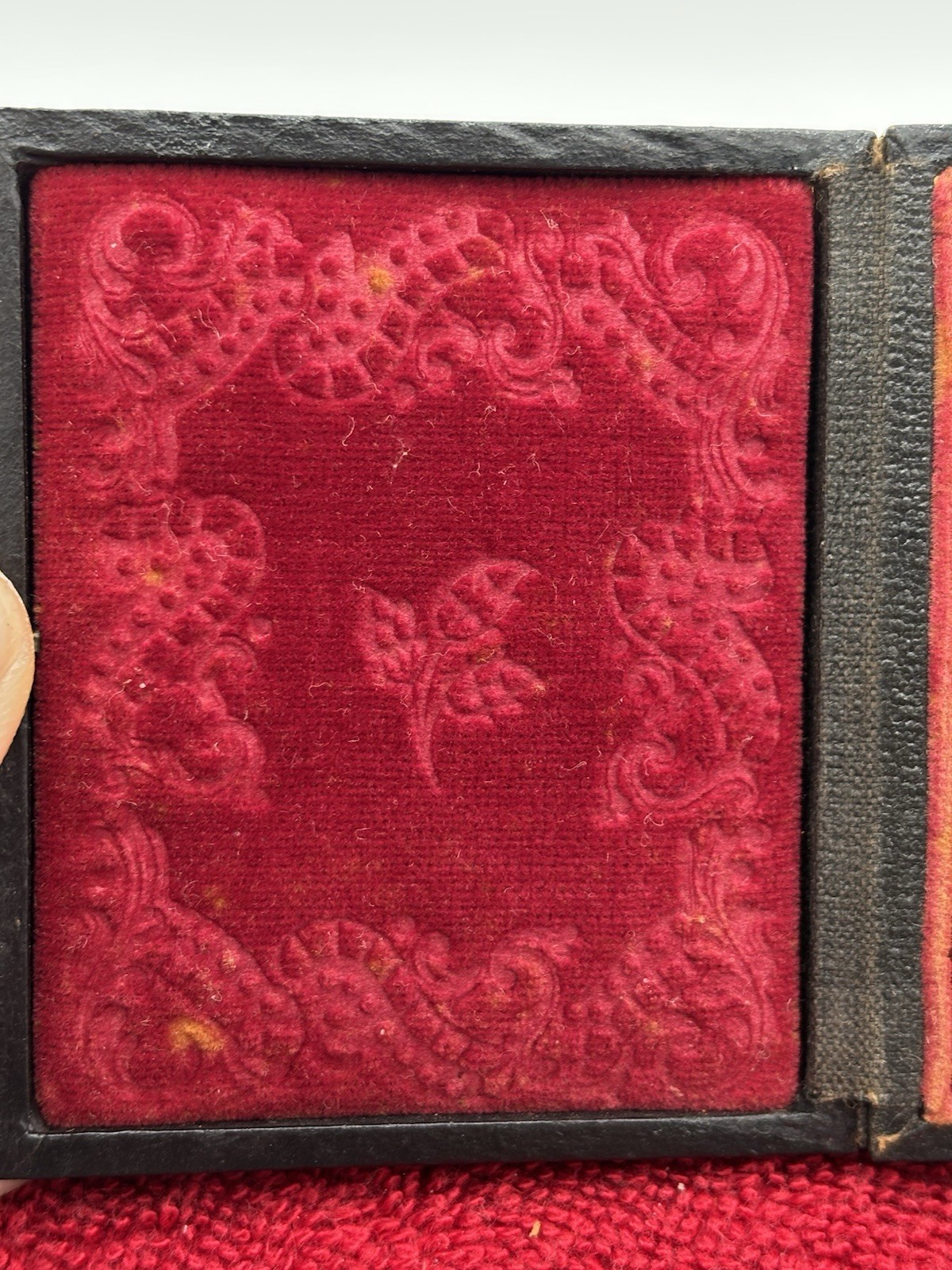 Antique Civil War Ambrotype Soldier “ The Union Now And Forever” Gold Frame Case