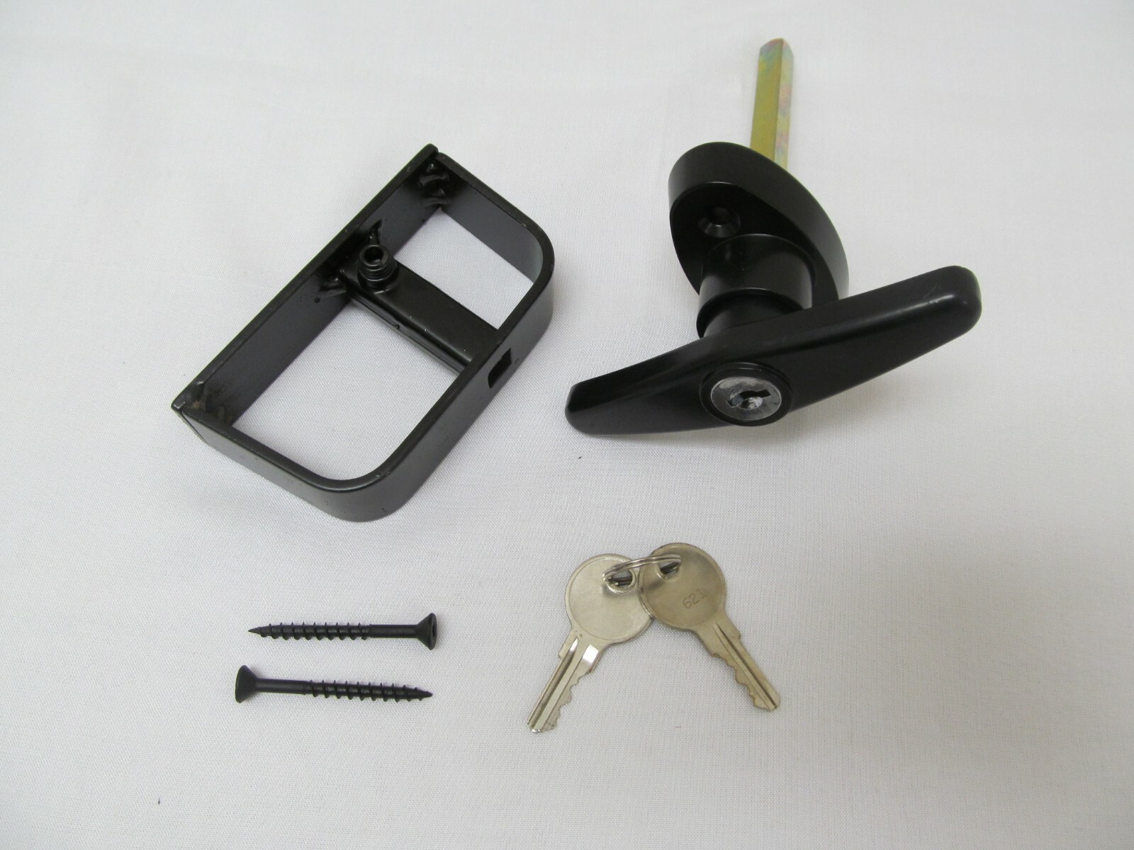 6-1/2" T Handle Locks Shed Doors, Gates, Playhouses, Coops & More Qty Discounts