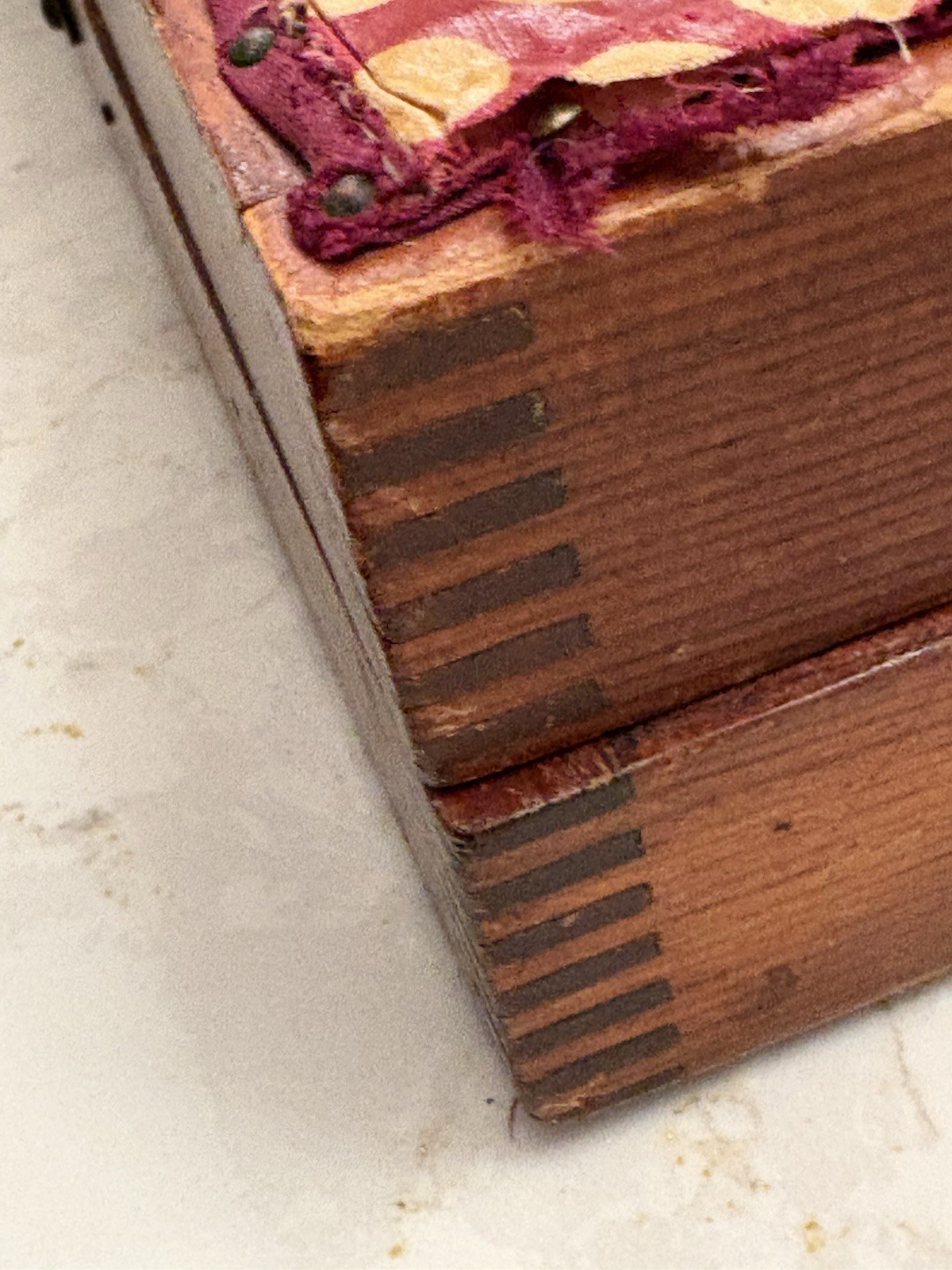 Vintage Case Full Of Wooden Spools Of Thread