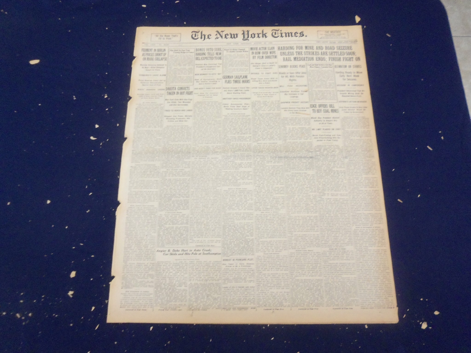 1922 AUGUST 26 NEW YORK TIMES - MOVIE ACTOR SLAIN BY DIRECTOR - NT 8383