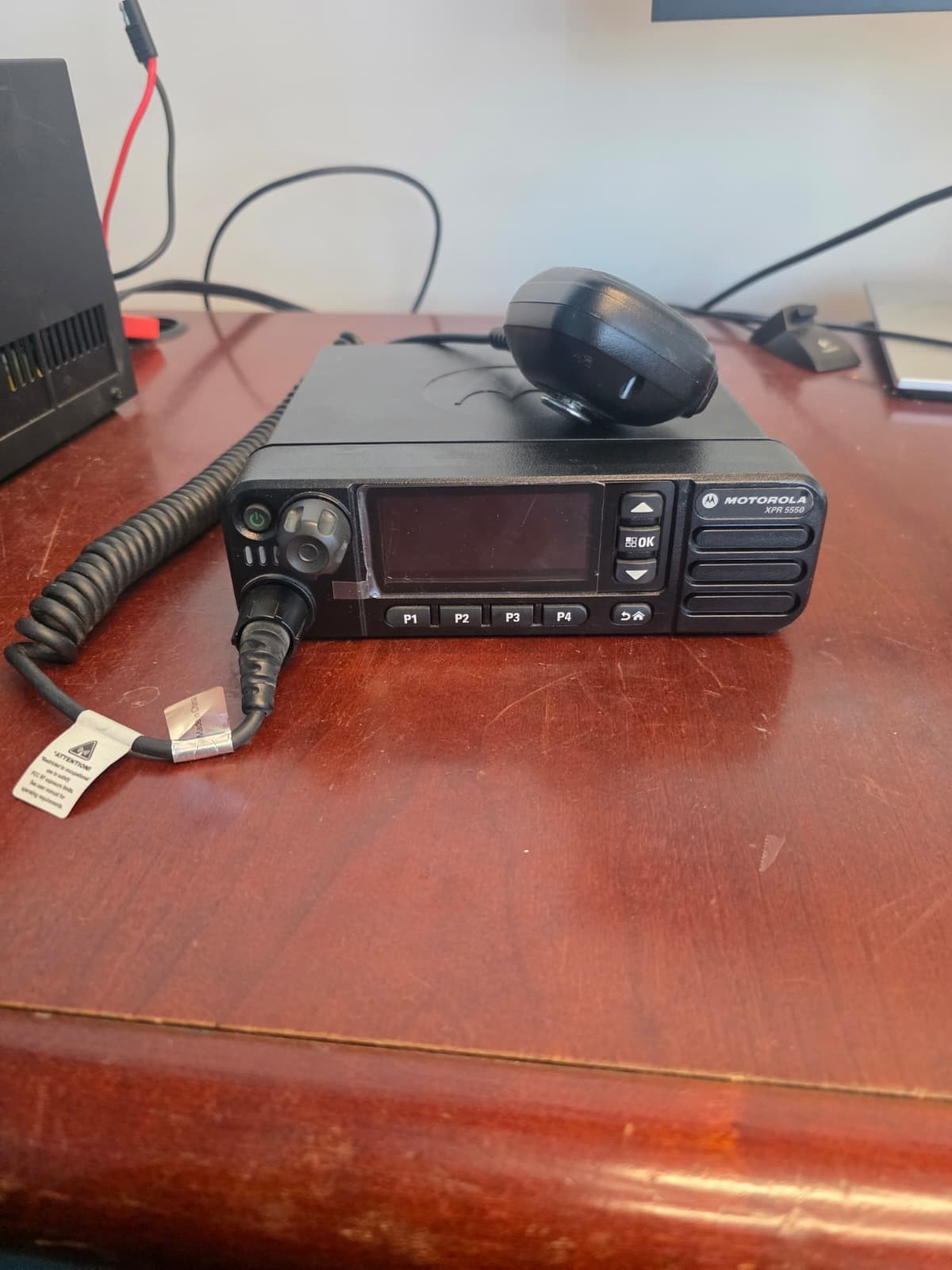 Motorola TRBO XPR5550 UHF 40W 450-512 DMR With SEC-1212 PS + Mic AAM28TRN9KA1AN
