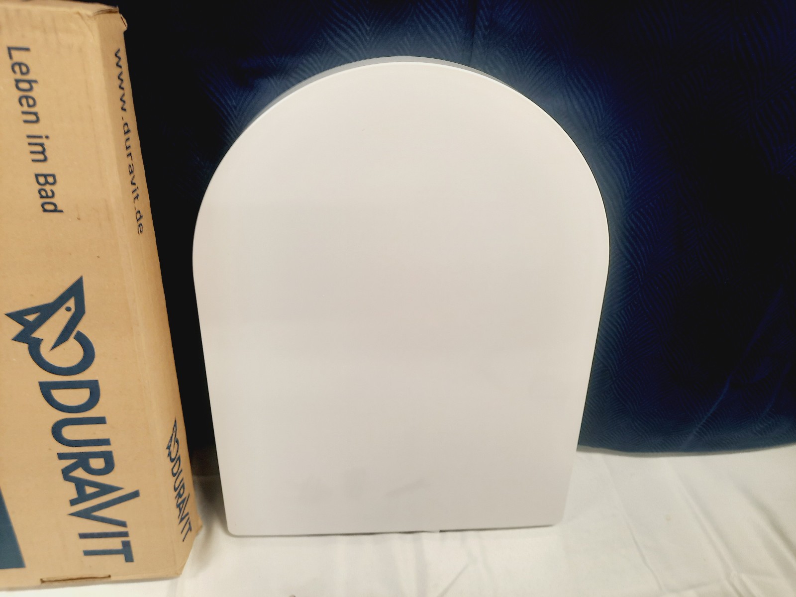 Duravit 0020290000 DuraStyle Elongated Closed-Front Toilet Seat ~ White ~ NEW