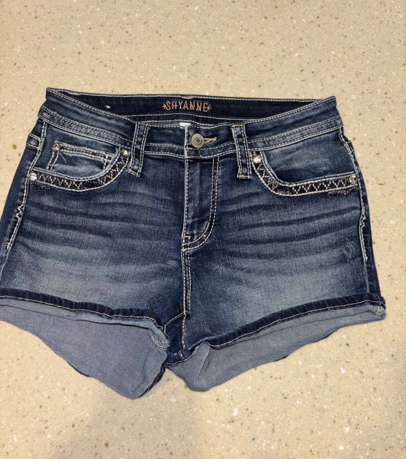 SHYANNE Shorts Womens Size 27 Blue Jean Denim Cowgirl Western Bling 4” JUNIORS