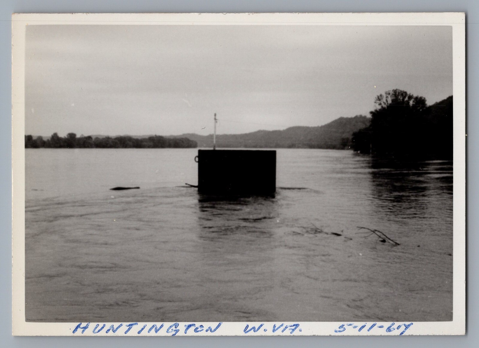 1967 Gulf Oil & Gas Vintage 4.25 x 3" Photo Pipeline Huntington, West Va   9447