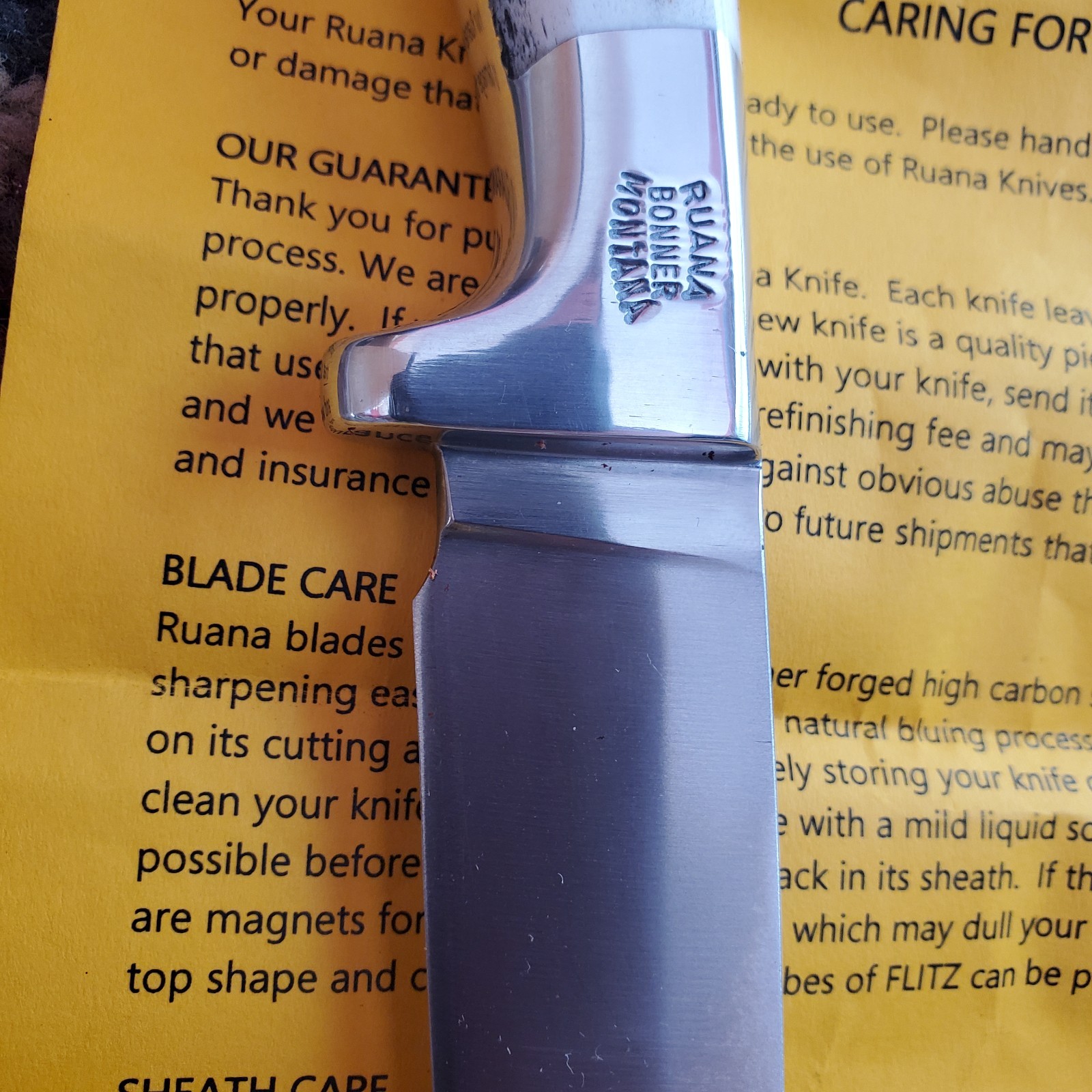 Ruana Bonner Montana Fixed Blade Hunting Knife Model #95AD with Sheath NEW Cond.