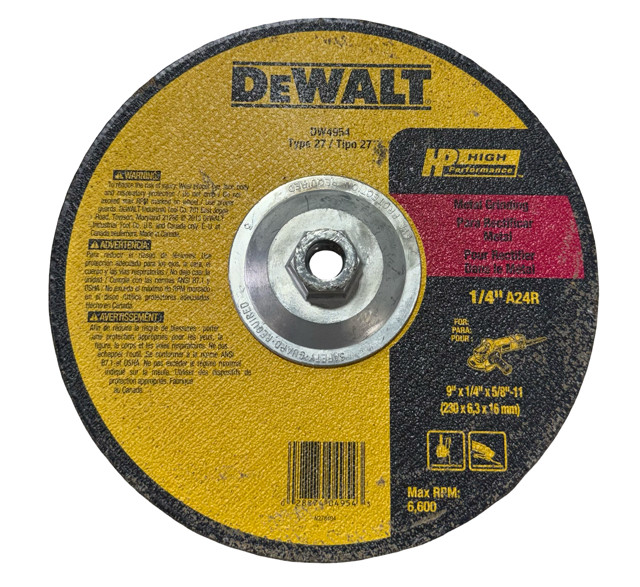 DeWALT 9" x 1/4" x 5/8-11 Metal Grinding Wheel T27 High Performance A/O