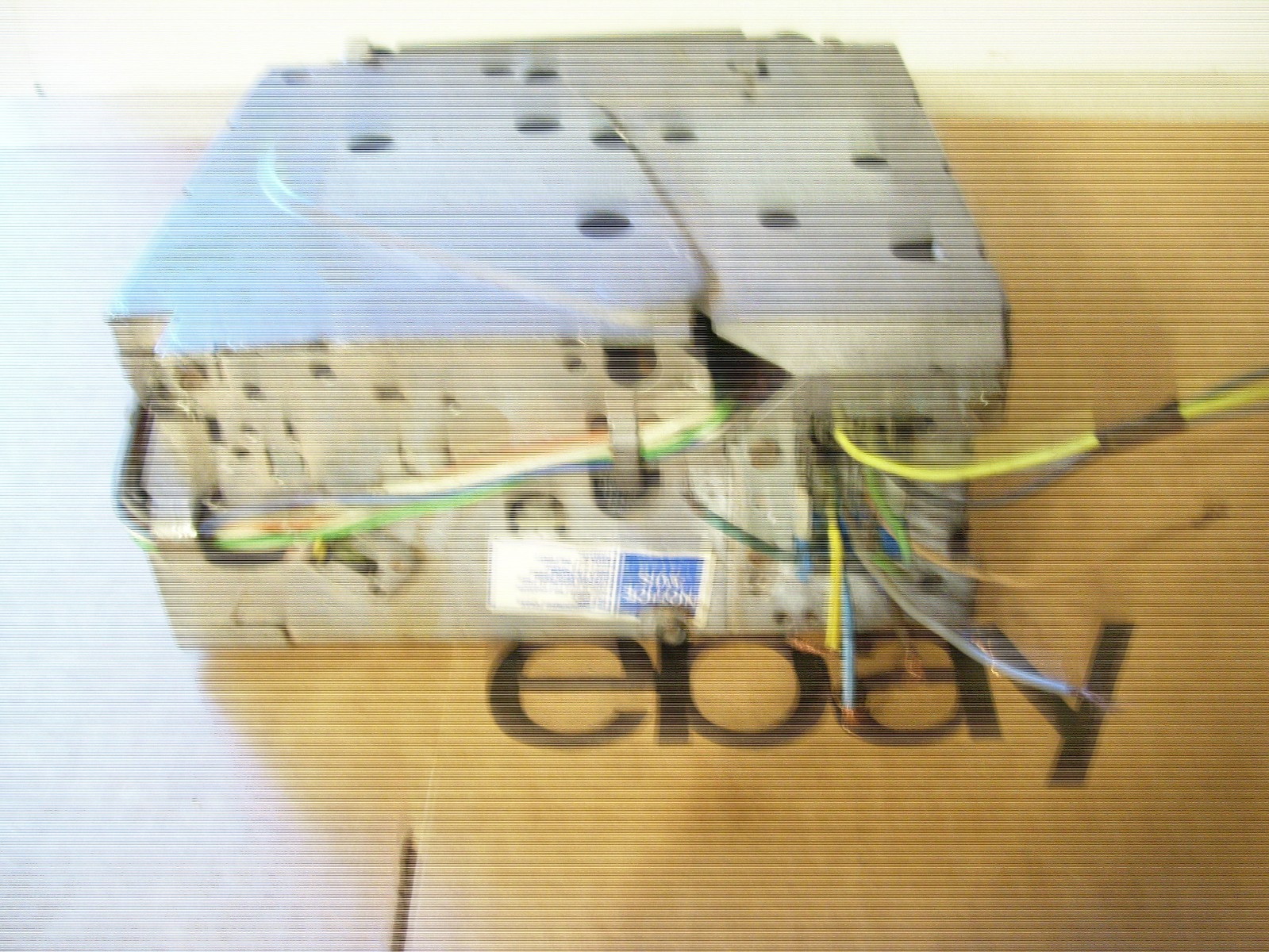 84 GM AM FM radio fits chevy truck 1973 - 87 Good working 74 75 76 77 78 79 80