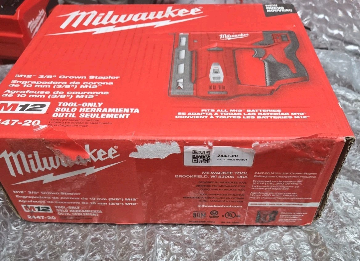 Milwaukee 2447-20 M12 12 Volt 3/8 Crown Stapler Cordless NEW Free Shipping. READ
