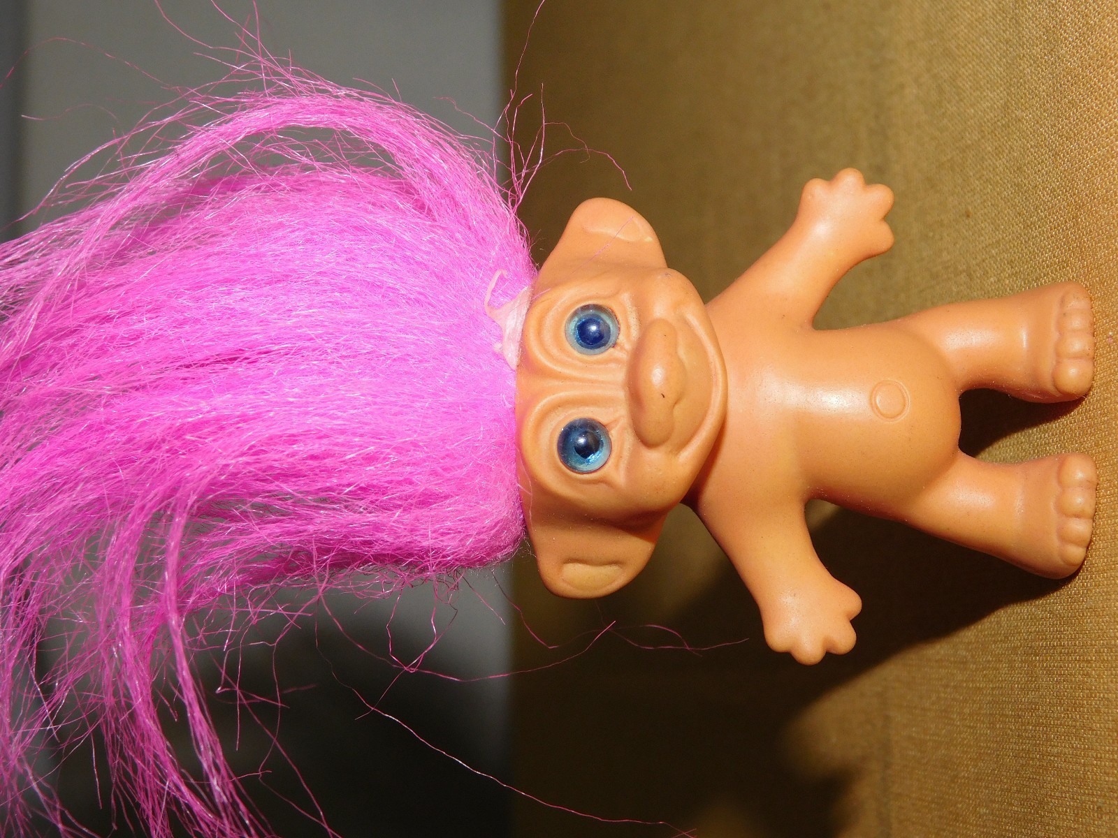 VINTAGE TOY 2 MADE IN KOREA TROLL DOLLS 2 1/4" HIGH