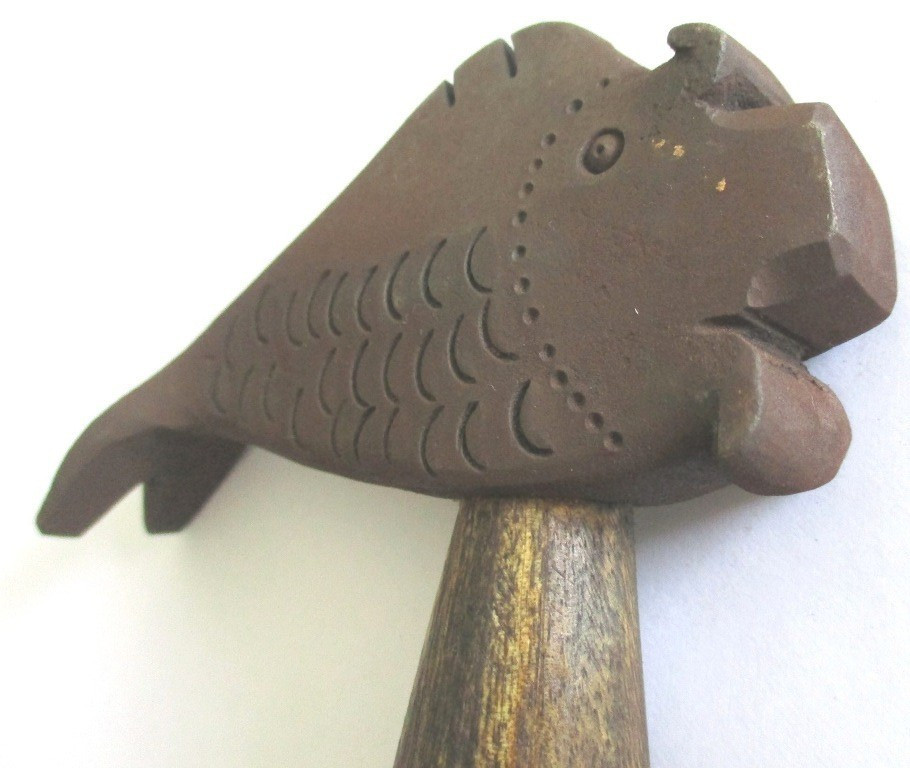 ANTIQUE OLD CLAW HAMMER TOOL FISH SHAPE UNUSUAL RARE