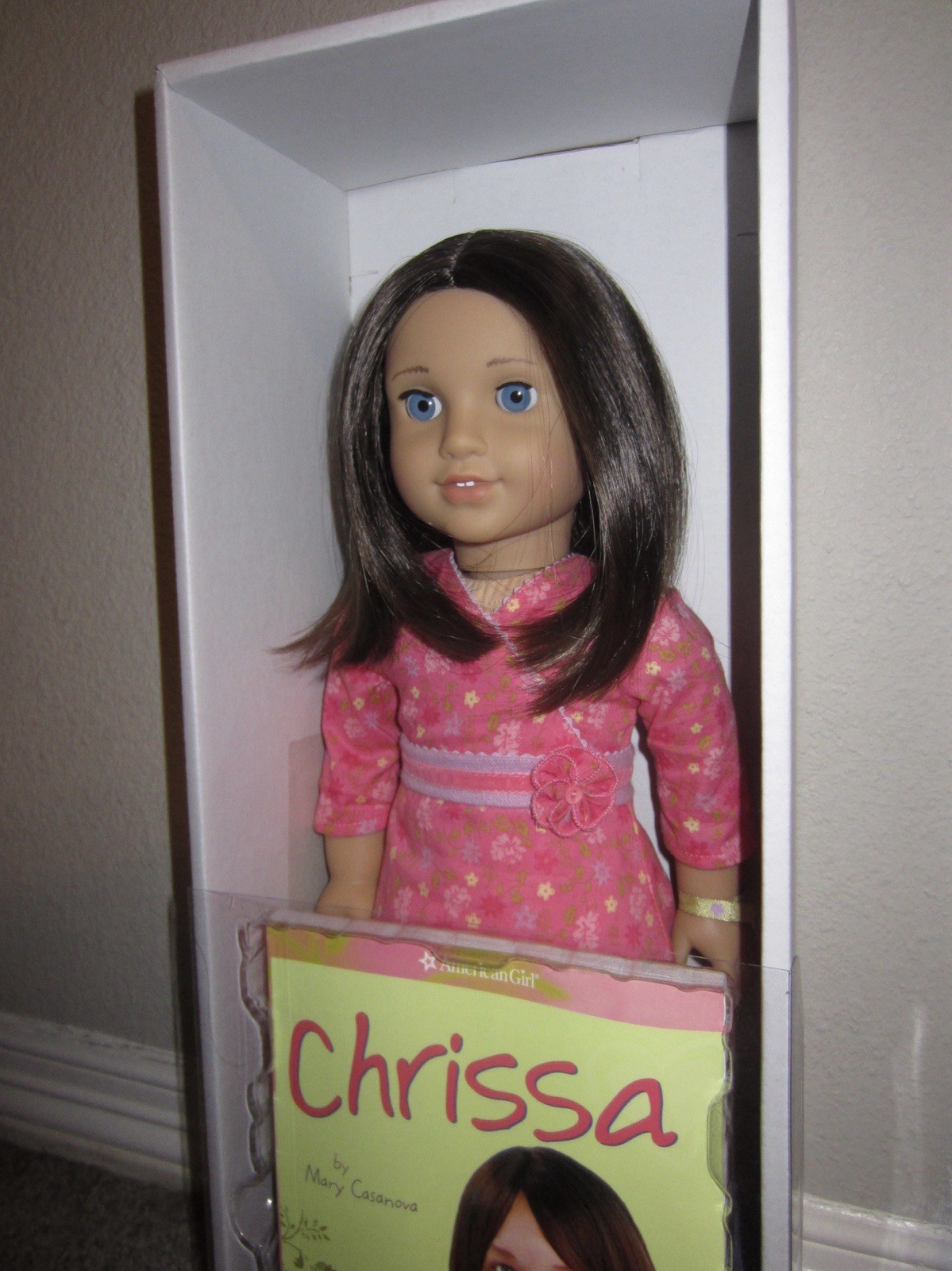 American Girl of The Year 2009 Chrissa Doll Retired with Book (read description)