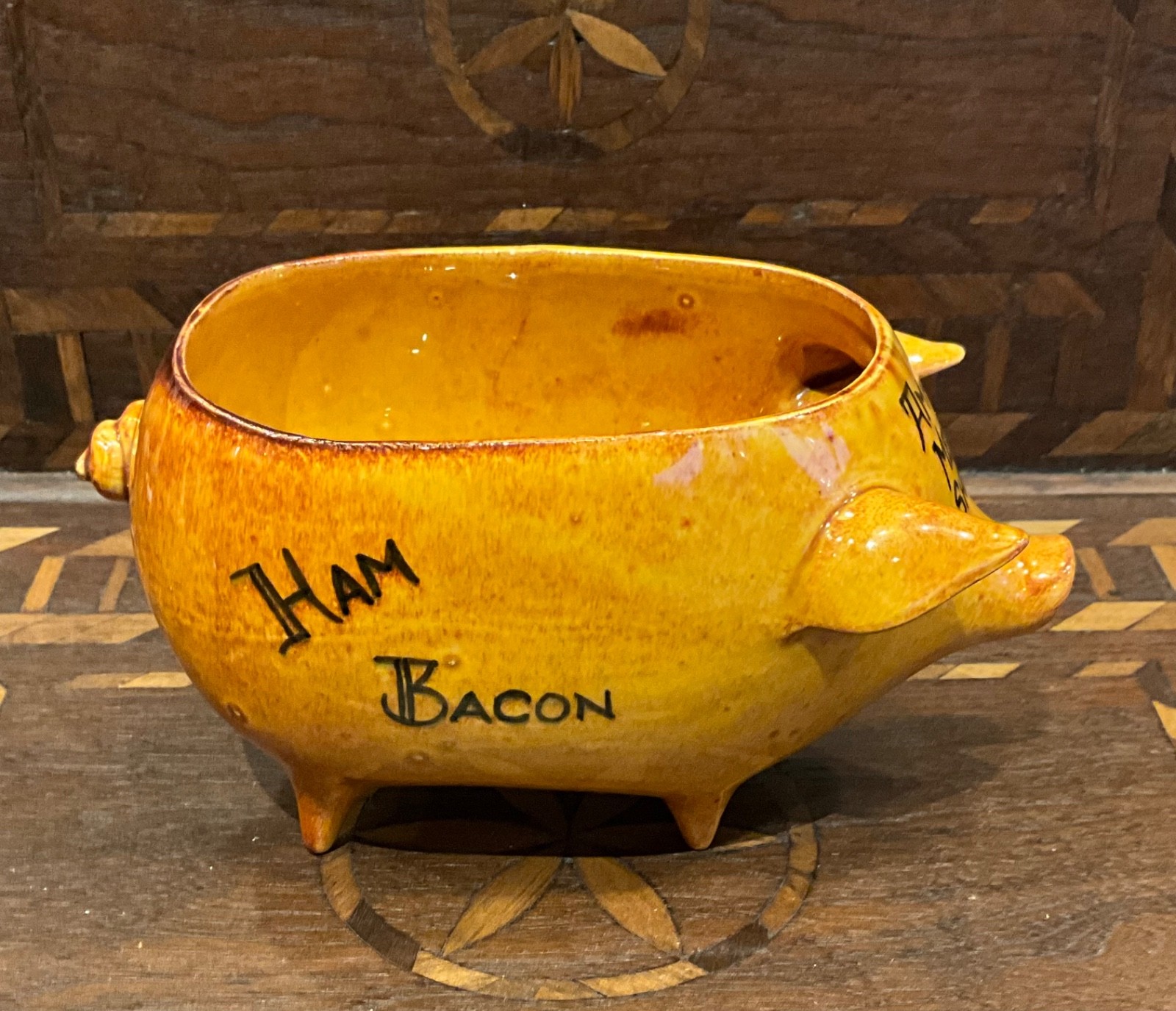 Ceramic Amana Meat Shop Pig Colonies Ham Bacon Bologna RARE planter / bowl ?