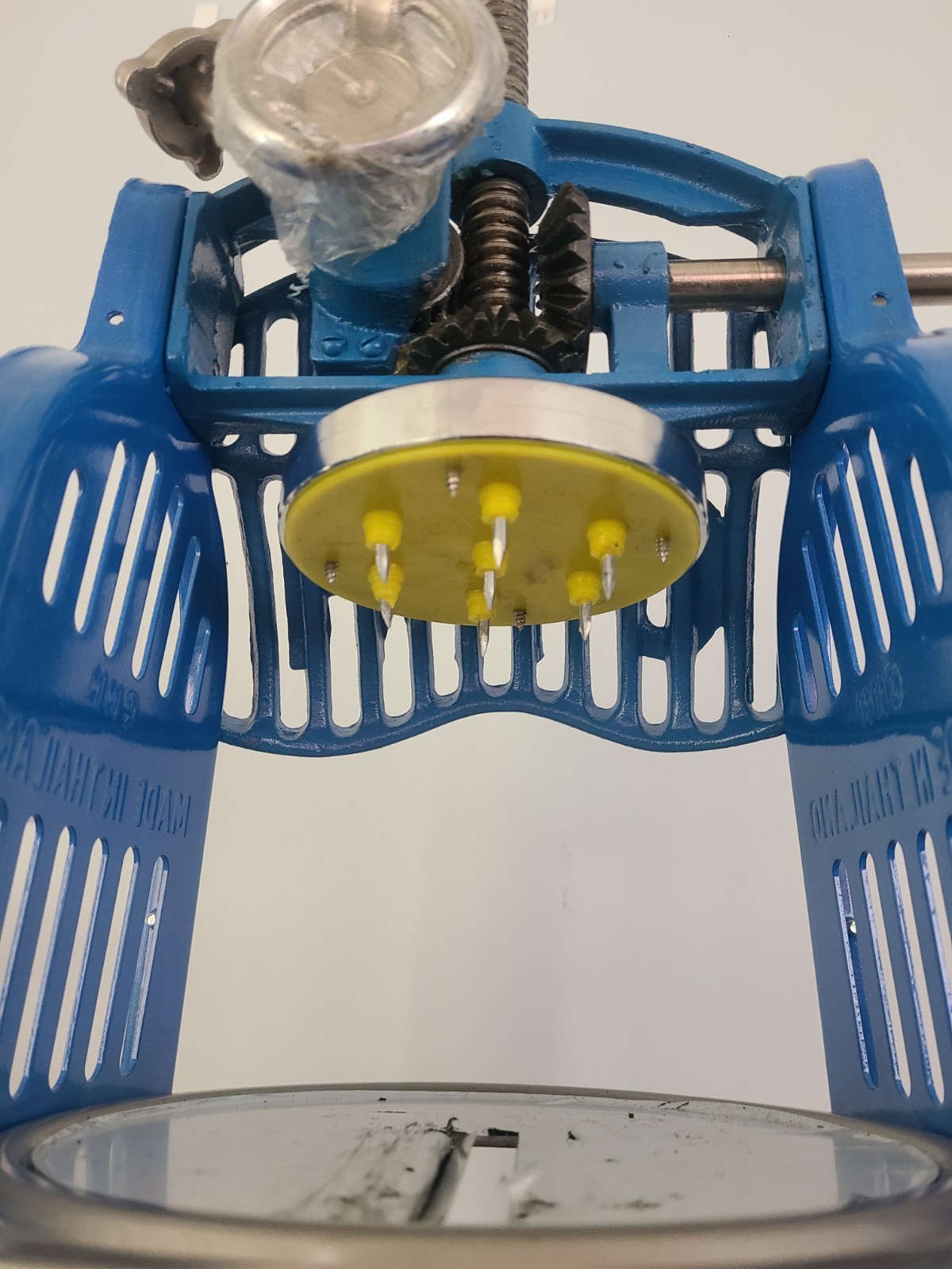 CHH Cast Iron Shave Ice Snow Ice Machine Manual Shaved Snow Cone USA SHIP